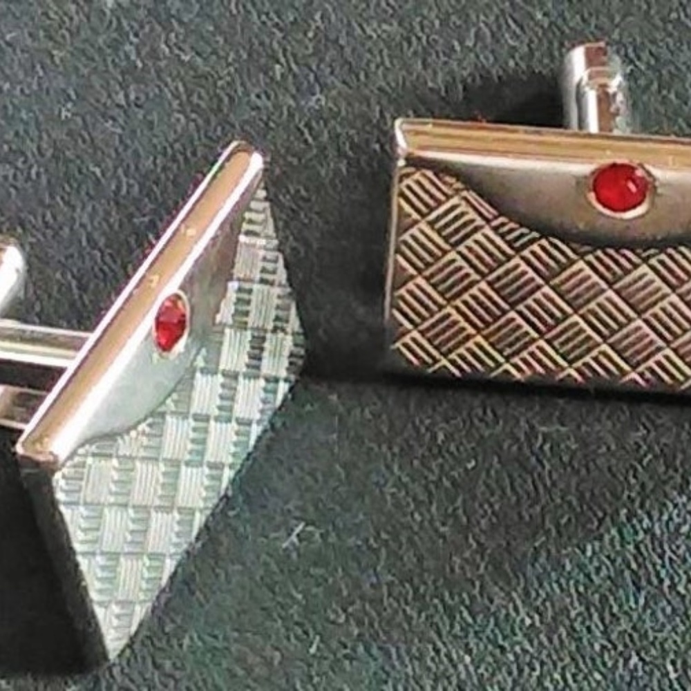 SWANK Cufflinks Cuff Links, Ruby Red, Silver tone